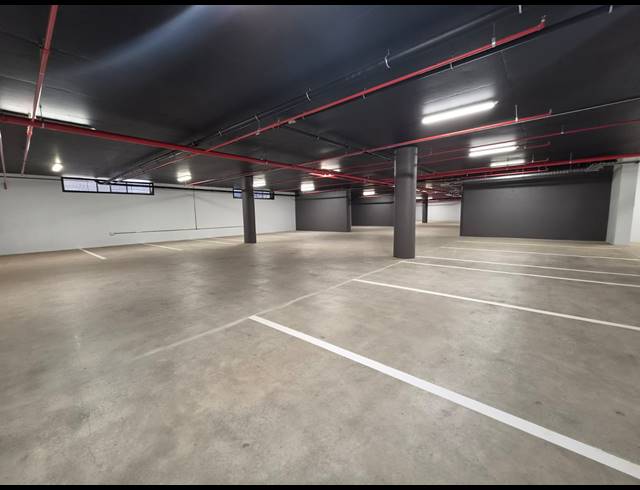 1,200M² WAREHOUSE TO LET IN WITFONTEIN